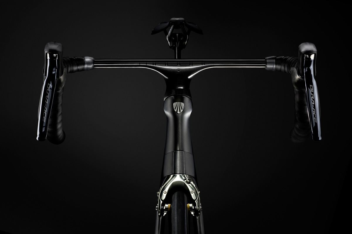 TK16_P1_Madone_Beauty_03_edit.jpg