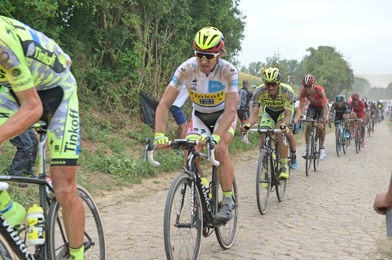 Peter-Sagan-white-jersey-Tour-de-France-stage-four-2015-cobbles-pic-Sirotti.jpg