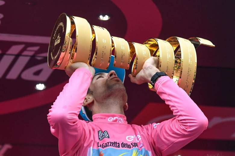 38548564_-_30_05_2016_-_italy_cycling_giro_ditalia.jpg