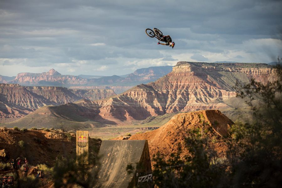 red-bull-rampage-2015_副本.jpg