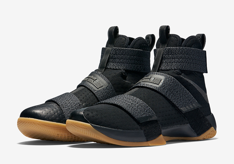 nike-zoom-lebron-soldier-10-black-gum-strive-for-greatness-01.jpg