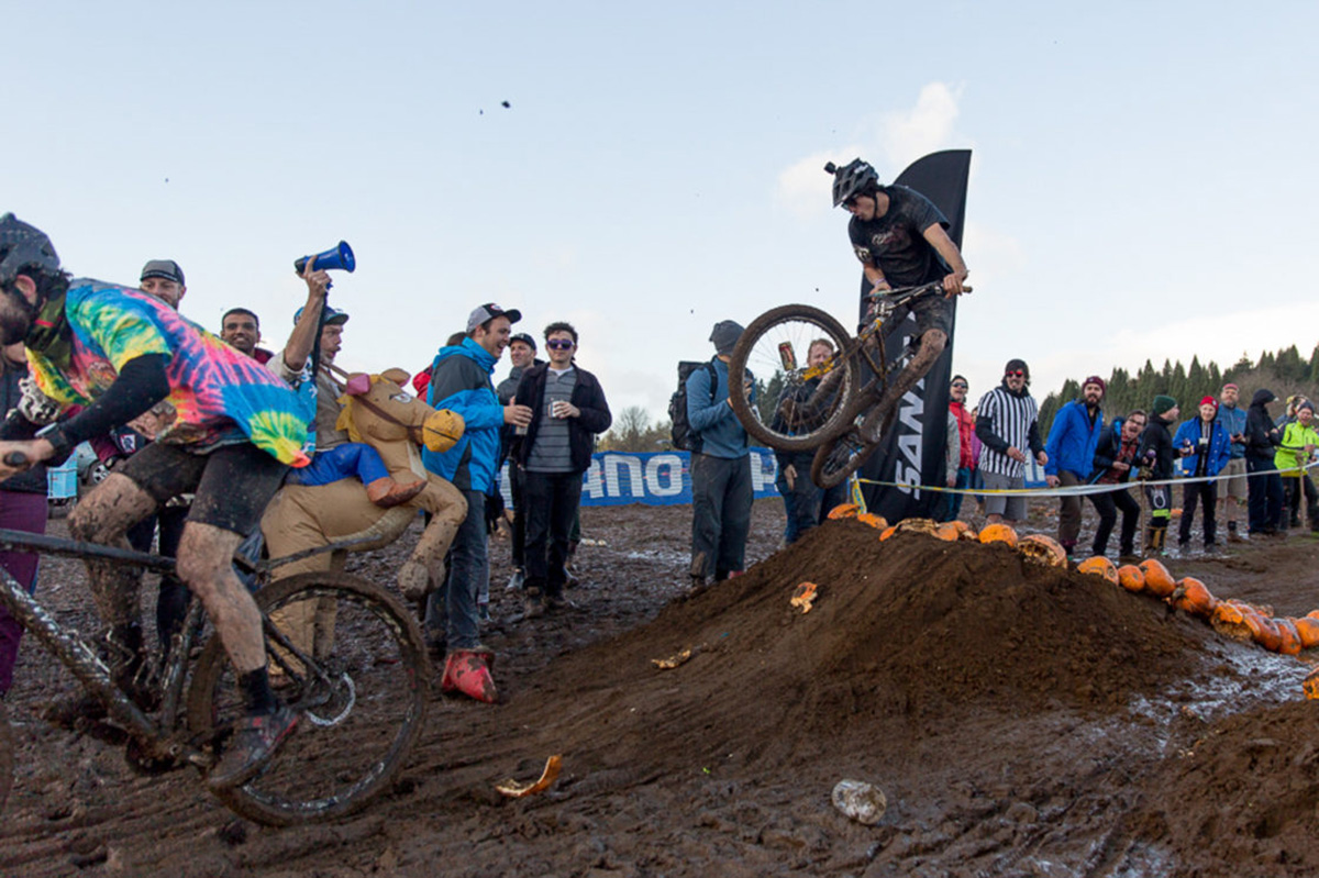 Josh Bryceland in SSCXWC 2016 7.jpg