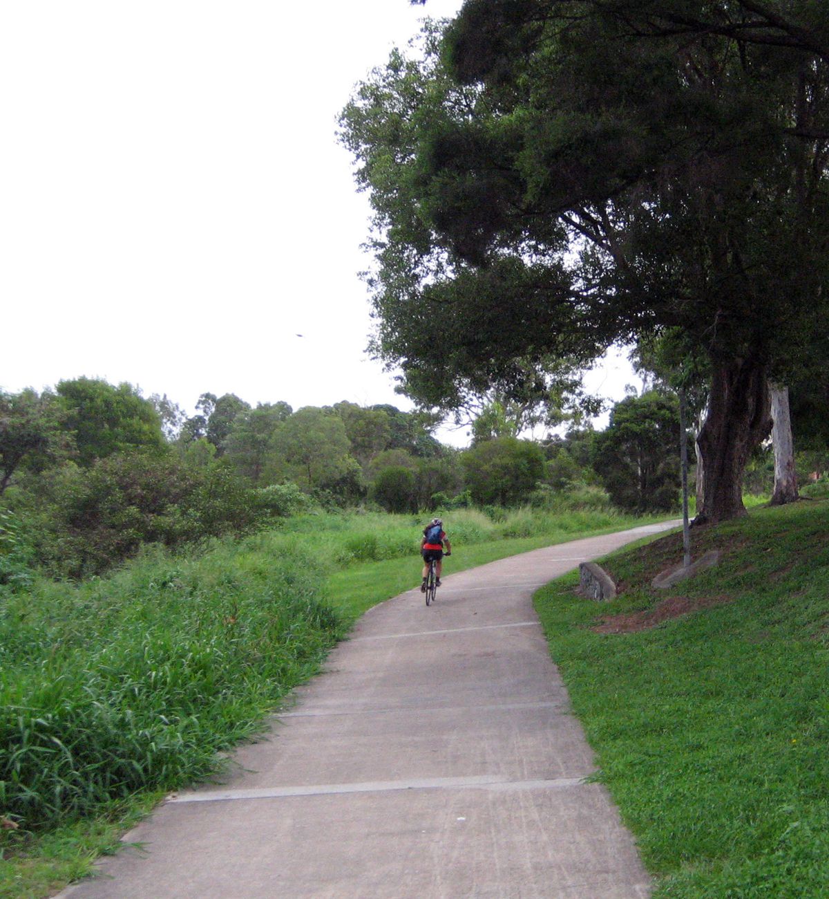 downfall-creek-bike-path-7th-brigade-park-cycling-21.jpg