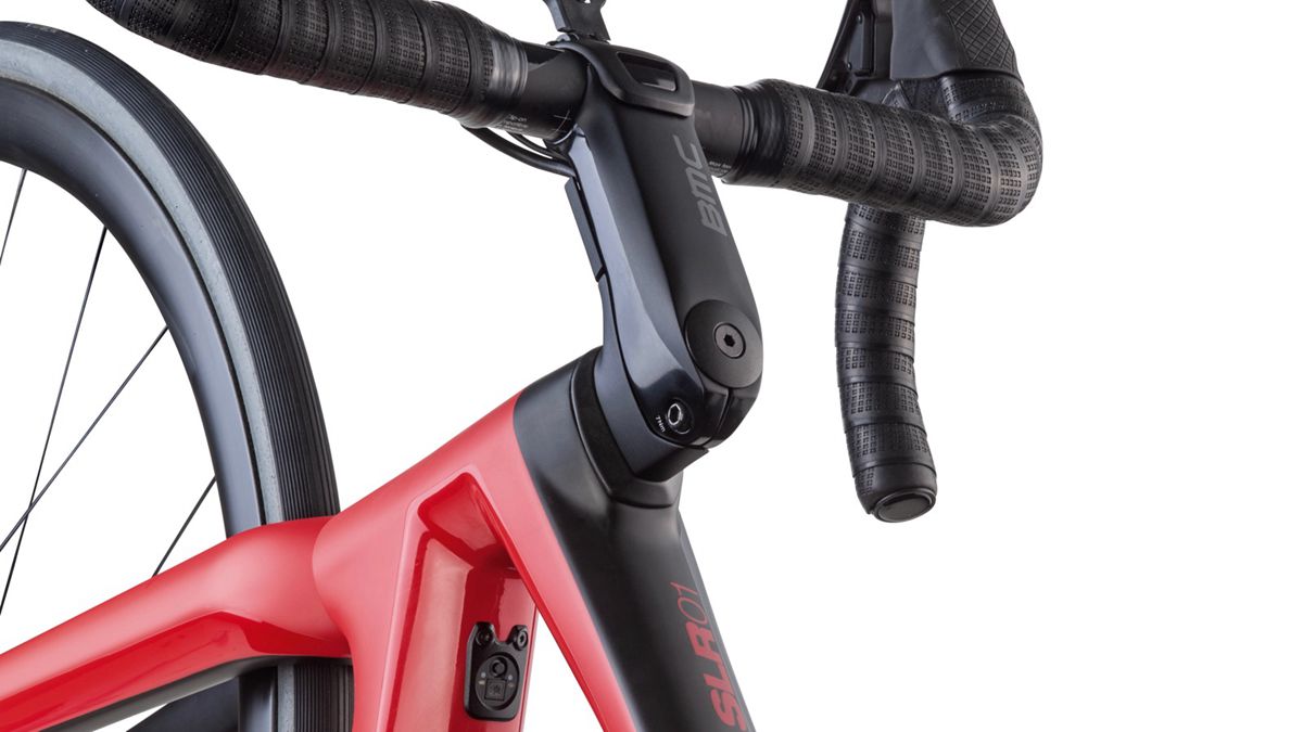 bmc-teammachine-slr01---8-1496186334513-g1l7n2w3pgk3-1920-1080.jpg