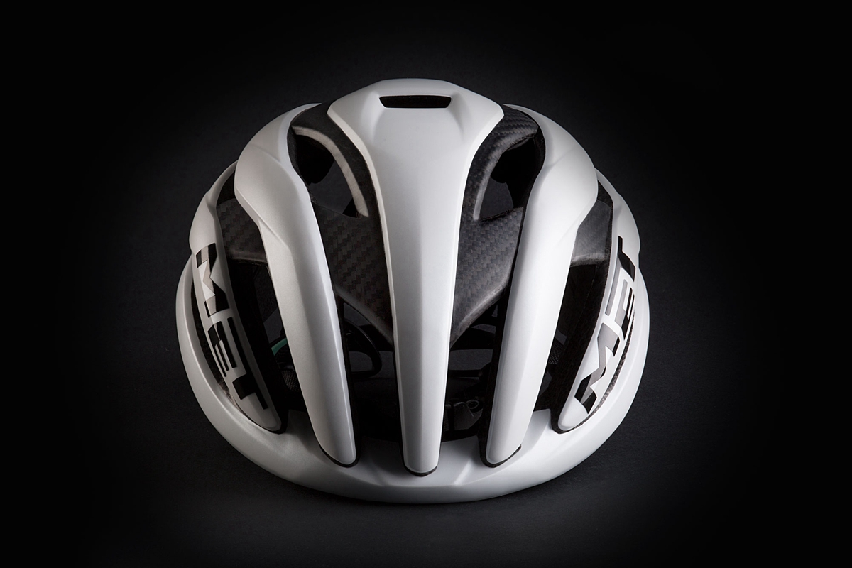 met-helmets-trenta-contact.jpg