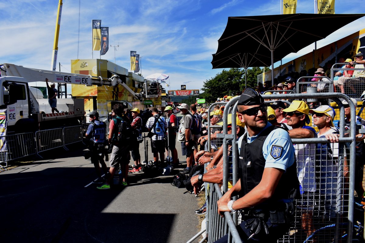 when-12-million-people-line-the-roadside-vehicles-pass-there-are-cyclists-in-front-and-behind-you-have-to-be-careful-that-enthusiasm-doesnt-eliminate-attentiveness-tour-director-christian-prudhomme-told-afp12.jpg