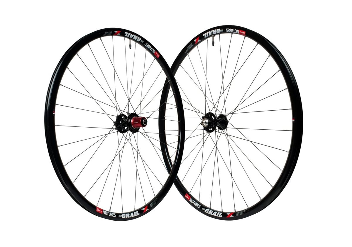 stans-notubes-grail-comp-wheelset-p15634-56414_image.jpg