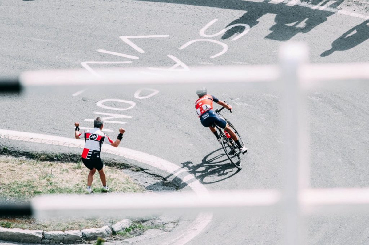 Eloise-Mavian-Vincenzo-Nibali-had-an-awesome-victory-in-the-16th-stage-of-the-Giro-dItalia-with-a-memorable-Stelvio-descent.-Here-is-a-lit14.jpg