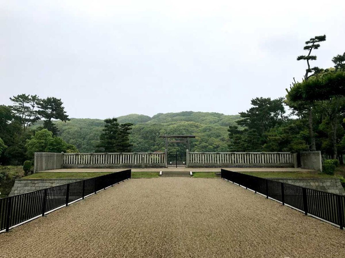shimano-factory-tour-culture-kofun-burial-mound-osaka-japan01.jpg