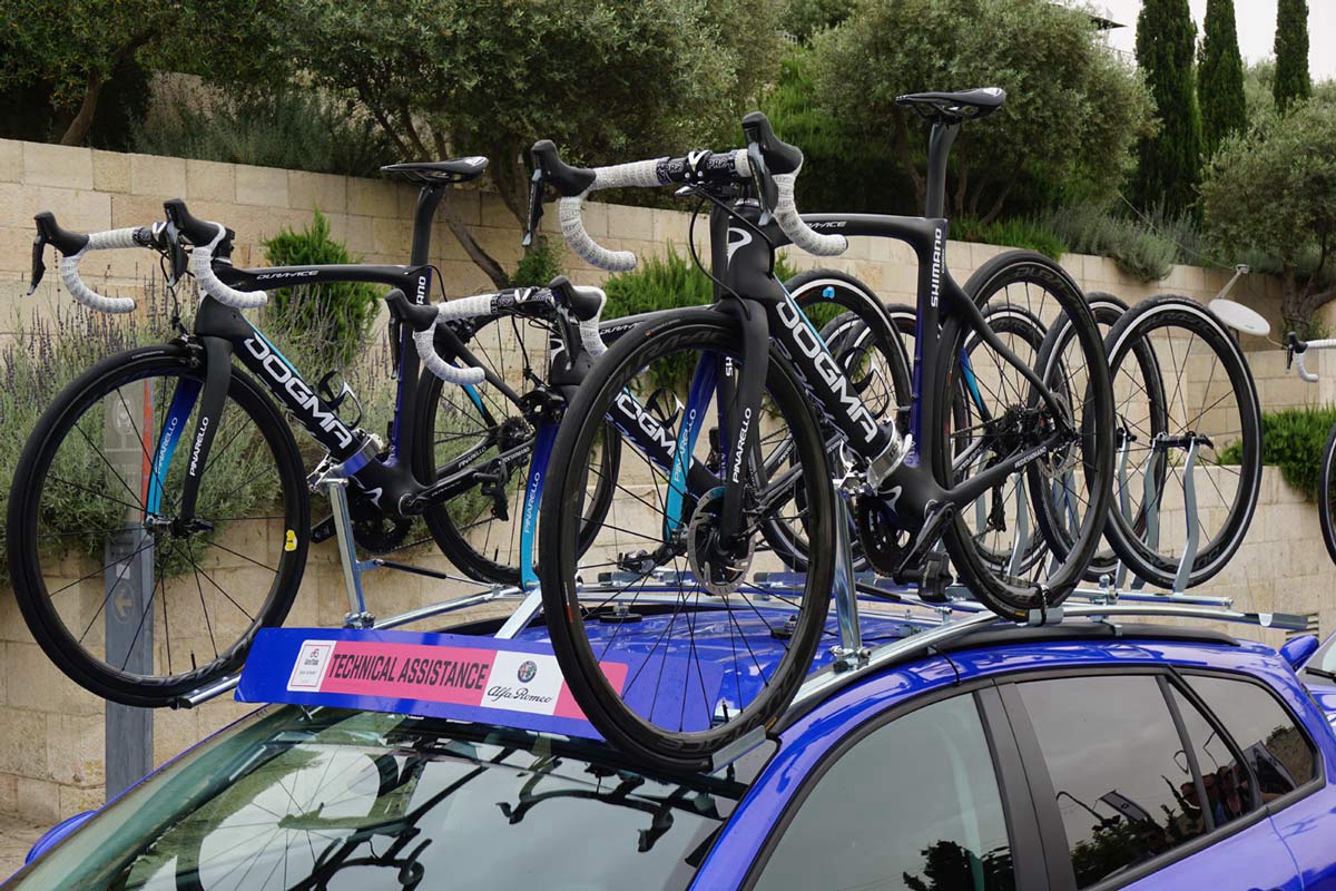 Shimano-Neutral-Support-Pinarello-road-bikes-2018-giro01.jpg