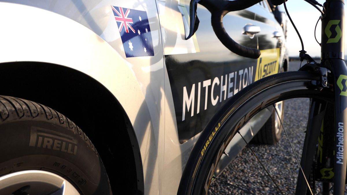 pirelli_tubolar_tyres_on_mitchelton_scott_bikes_from_tdf_2018_670.jpg