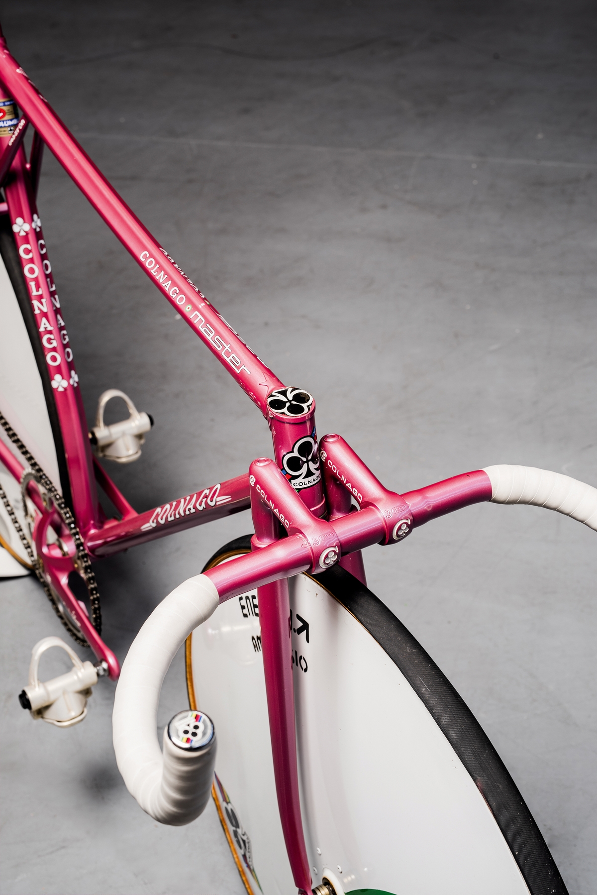 classic_bikes_colnago_02.jpg