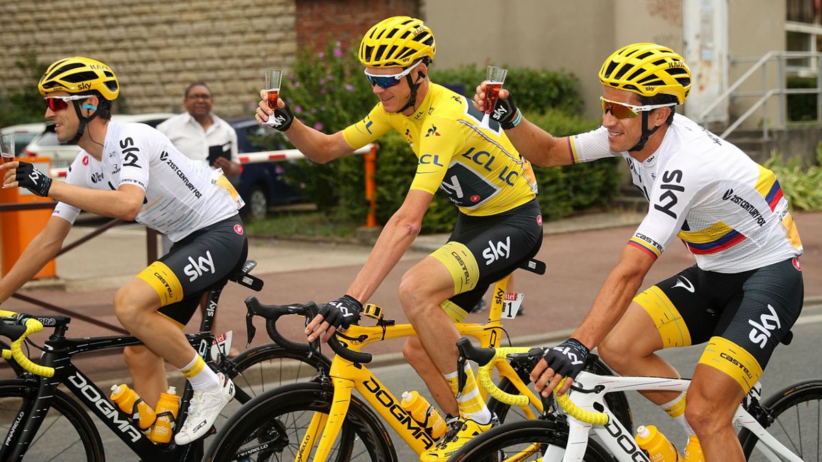 chris_froome_team_sky_tour_de_france_cycling_gettyimages-821227284.jpg