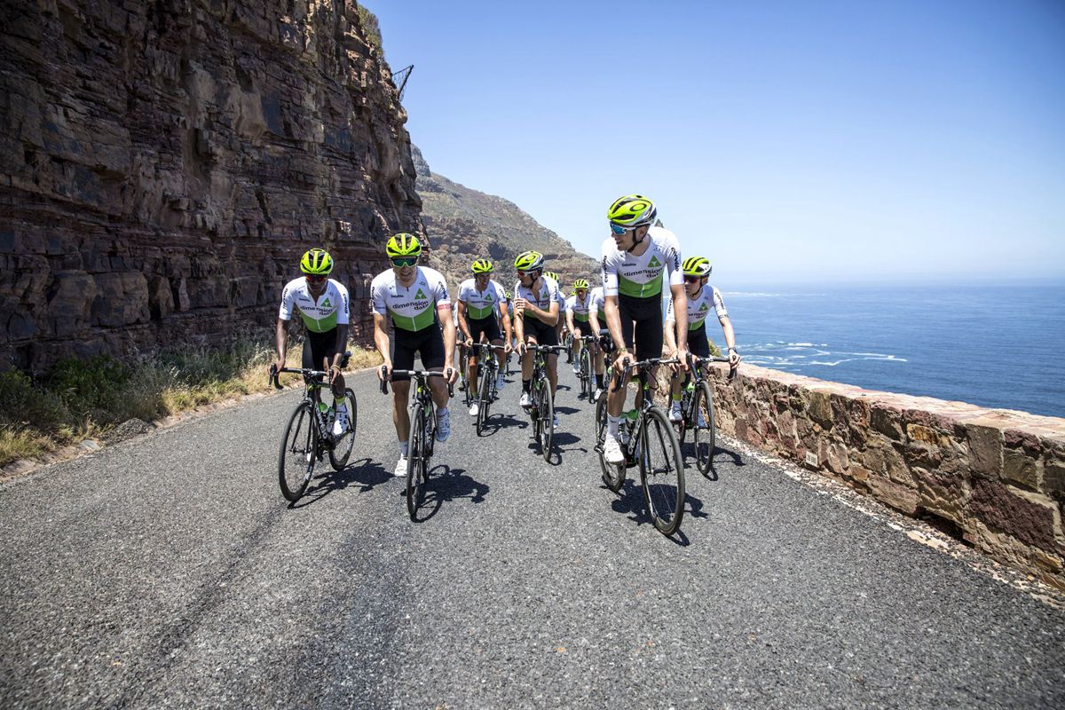 Team_Dimension_Data_training_camp-1.jpg