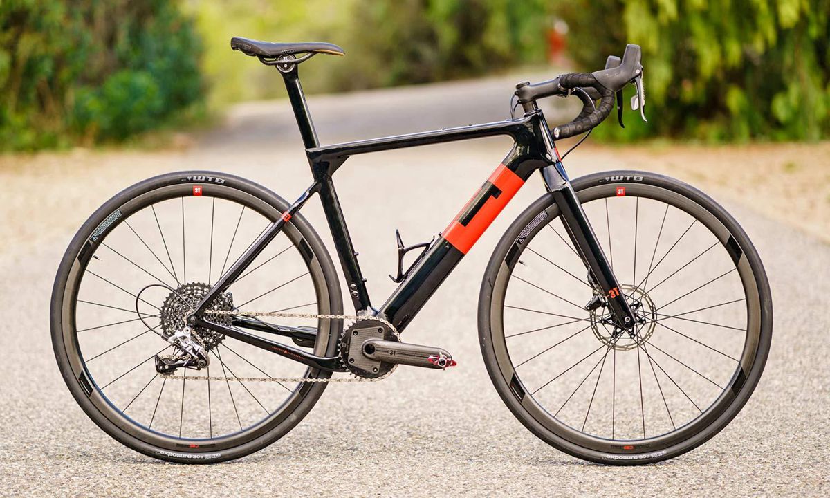 3T-Exploro-Speed_slick-tire-700c-carbon-1x-all-road-gravel-bikes_photo-by-Marc-Gasch_Team-Torno-complete.jpg