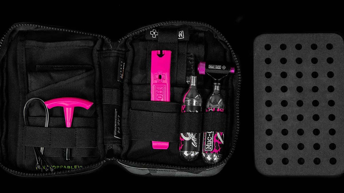 muc-off-lab.94-essentials-pack-mtb-repair-kit.jpg