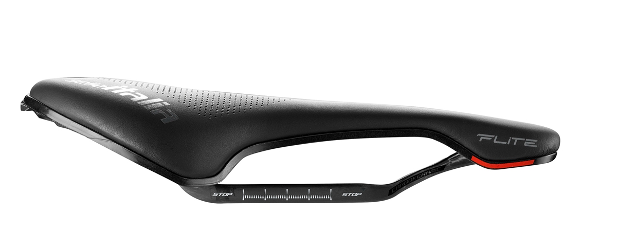 SELLE ITALIA_2020_Flite Boost Kit Carbonio_SIDE.jpg