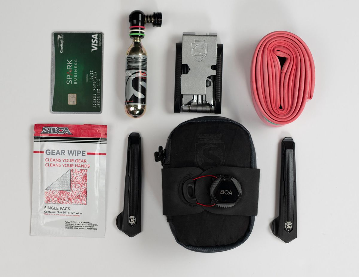 Silca-Mattone-compact-saddle-bag-boa-dial-road-mountain-bike-3.jpg