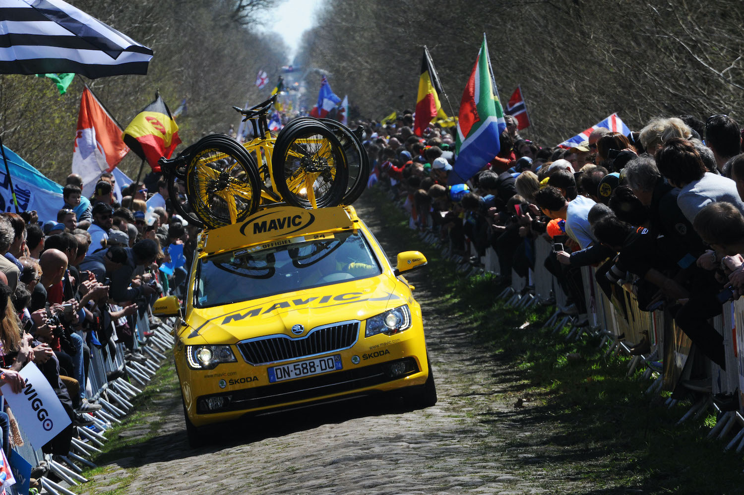 mavic08_paris-roubaix_2015.jpg