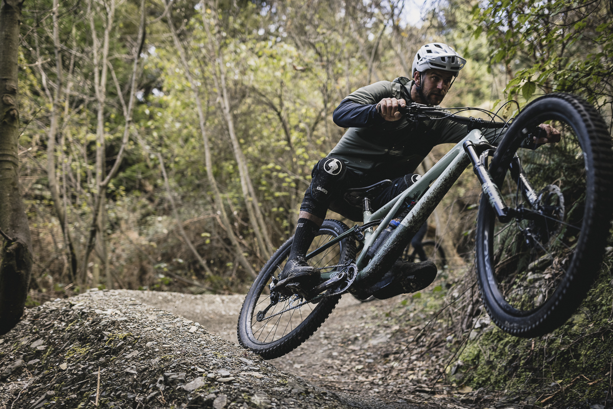 CMP-Specialized_Stumpjumper_QTN-HighRes-5270-squashed.jpg