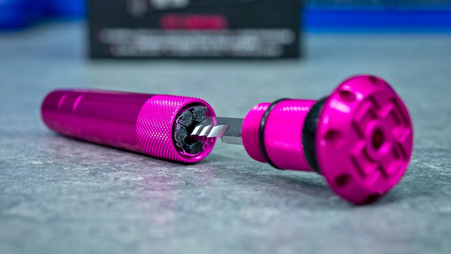 Muc-Off-Stealth-Tubeless-Puncture-Plug-hidden-tire-repair-kit_knife-shealth-scabbard.jpg