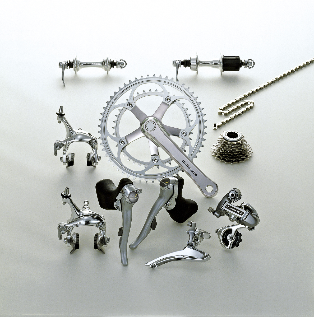 1985 Dura-Ace 7400 onpare.jpg
