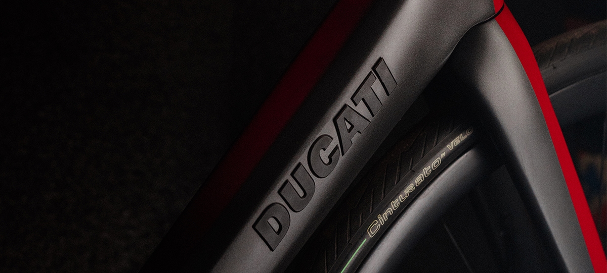 Ducati-ebike-fit-banner-full-1330x600__1_.jpg