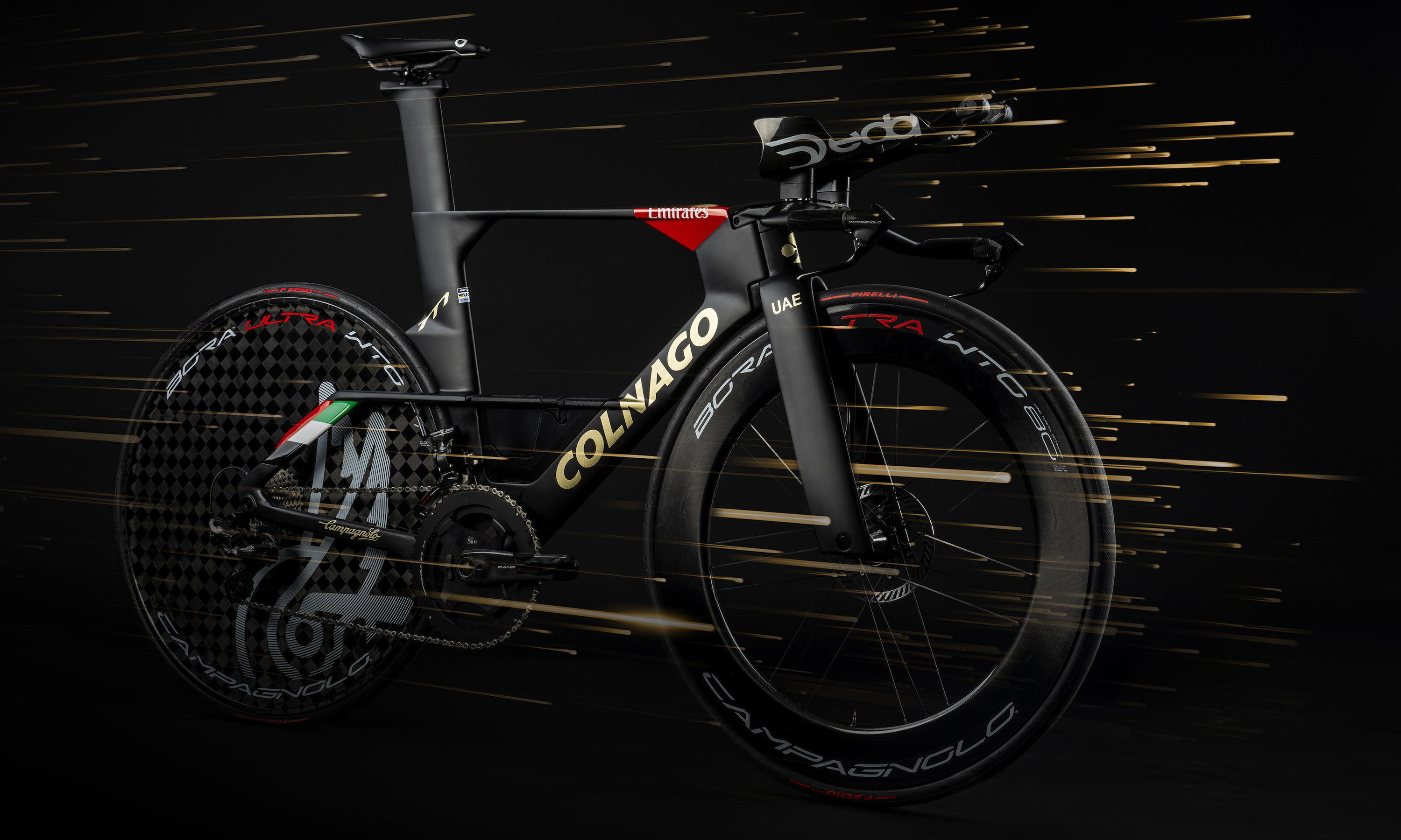 Colnago-TT1-carbon-disc-brake-time-trial-bike_UAE-team-TT-bike_speed (1).jpg