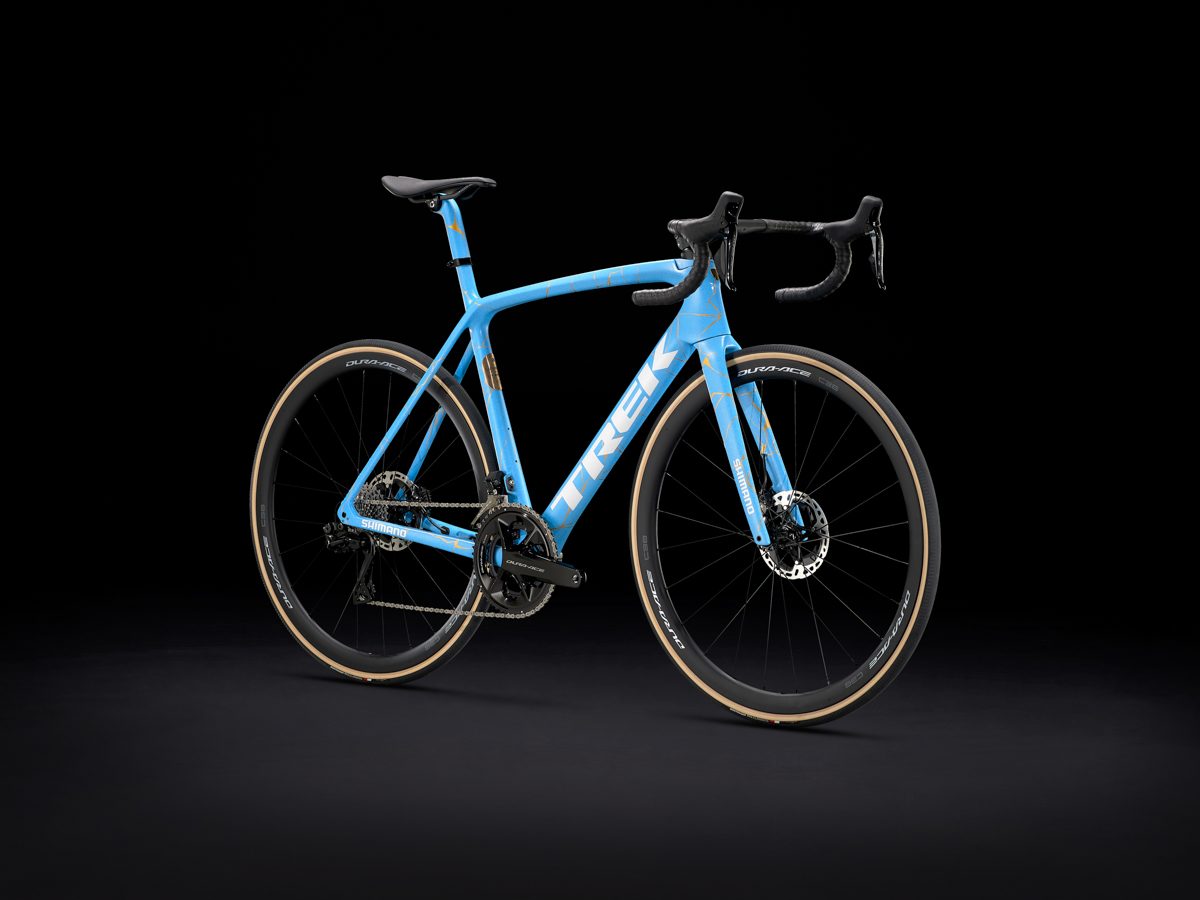 TK22_Emonda_Shimano_100_Year_Bike_Portrait_Fix copy.jpg