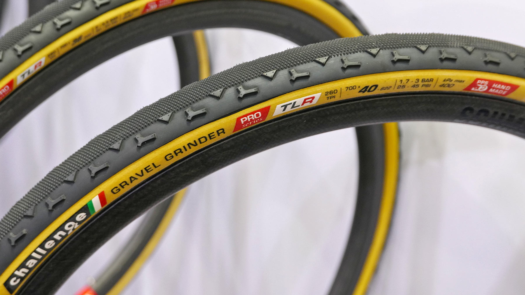 New-Challenge-Gravel-Grinder-tire-reshaped-for-better-control_side.jpg