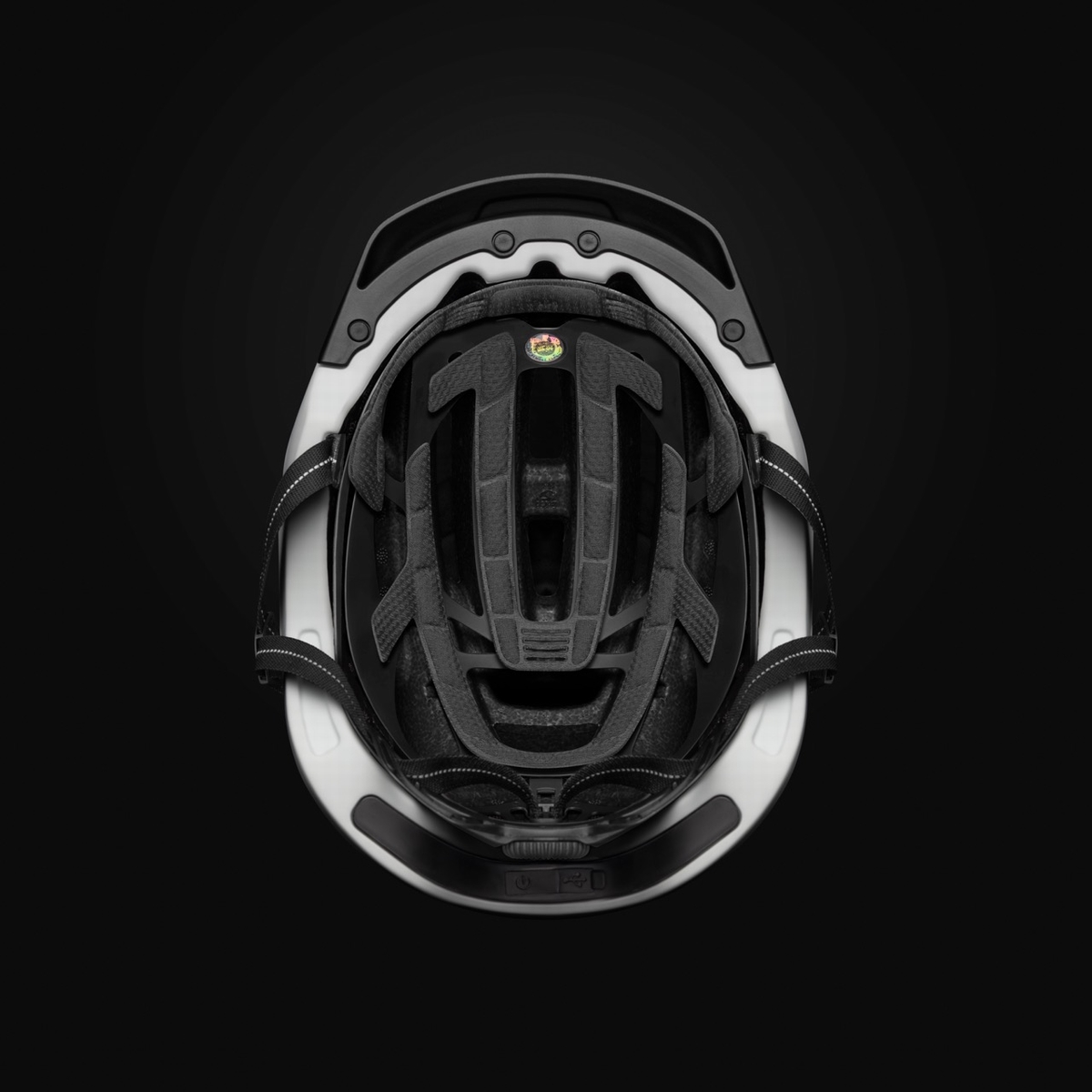 ETHOS_INSIDE-Large.jpg