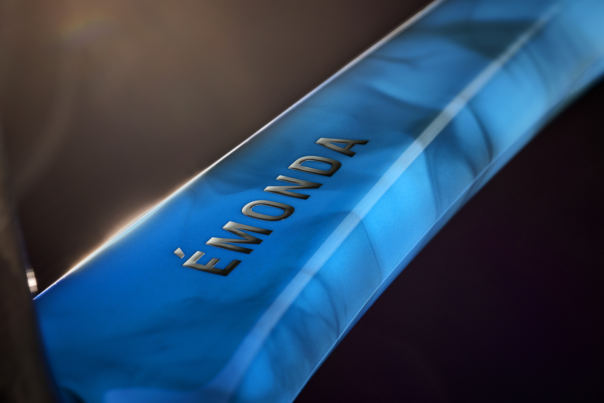 TDF-Emonda-Blue-Smoke-TT-Logo.jpg