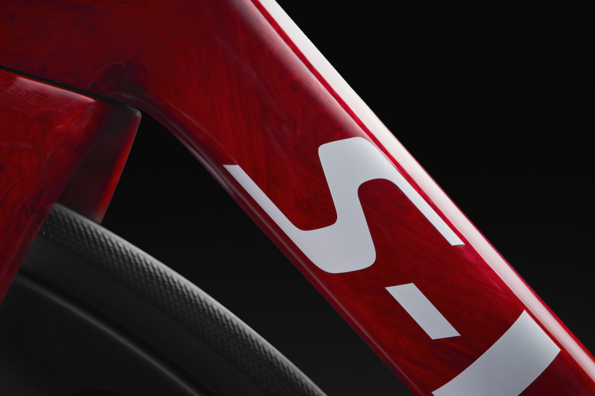 Specialized-Tarmac-SL8-94924-03-SW-ETAP-REDSKY-FRYRED-WHT_PAINT_DETAIL.jpg