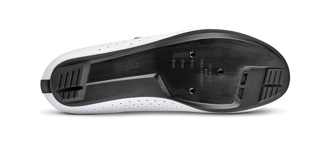 Fizik-Omna-Wide-affordable-road-bike-shoes_nylon-sole.jpg