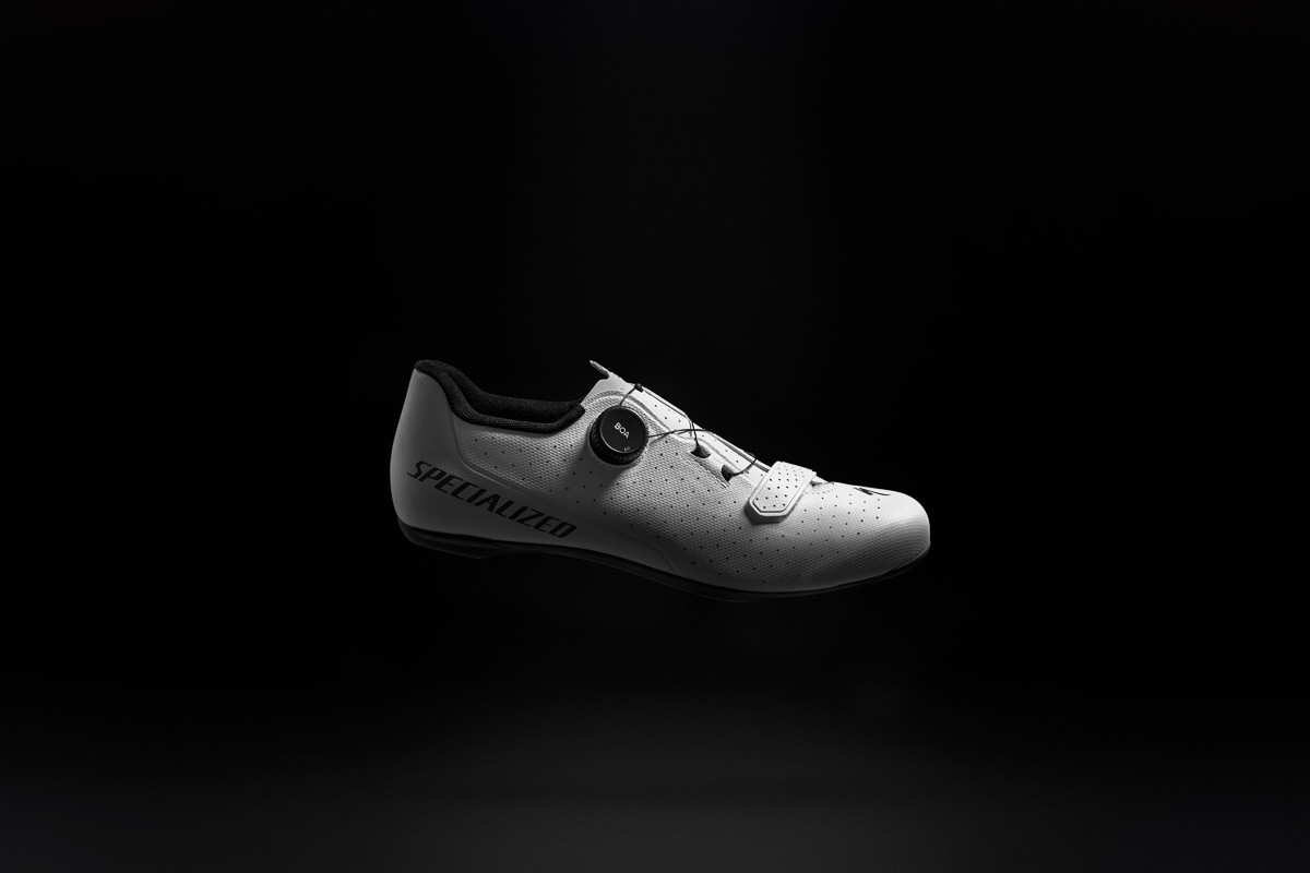 61023-334_SHOE_TORCH-20-RD-SHOE-WHT_PROFILE_2161_FINAL.jpg