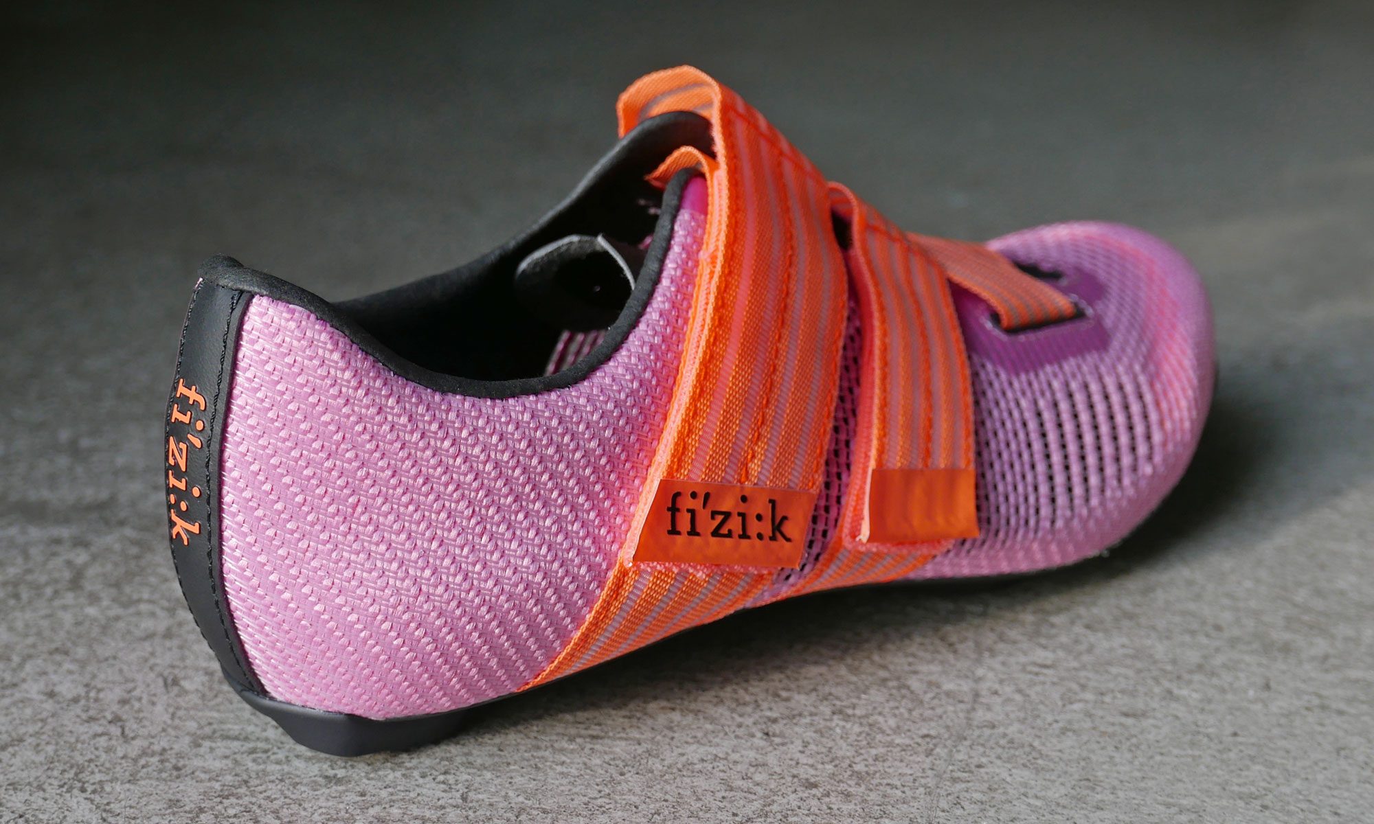 2024-Fizik-Powerstrap-Aeroweave-ultralight-open-mesh-road-bike-race-shoe_angled-rear.jpg