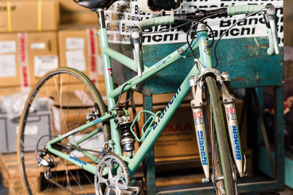 classic_bikes_bianchi_14_johan_museeuw_paris_roubaix_1-970x647.jpg