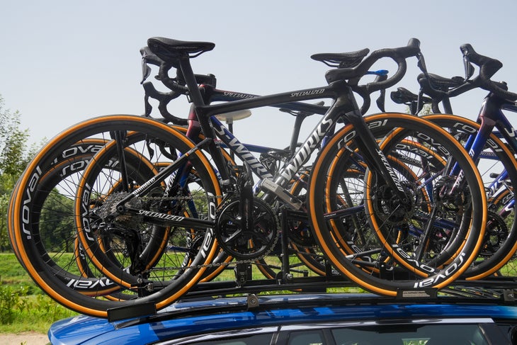 remco-evenepoel-165-mm-crankset-tour-de-france-2024.jpg