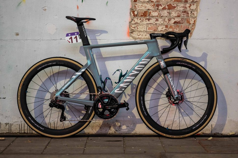 Omloop-Mens-Tech-Gallery-019-970x647.jpg