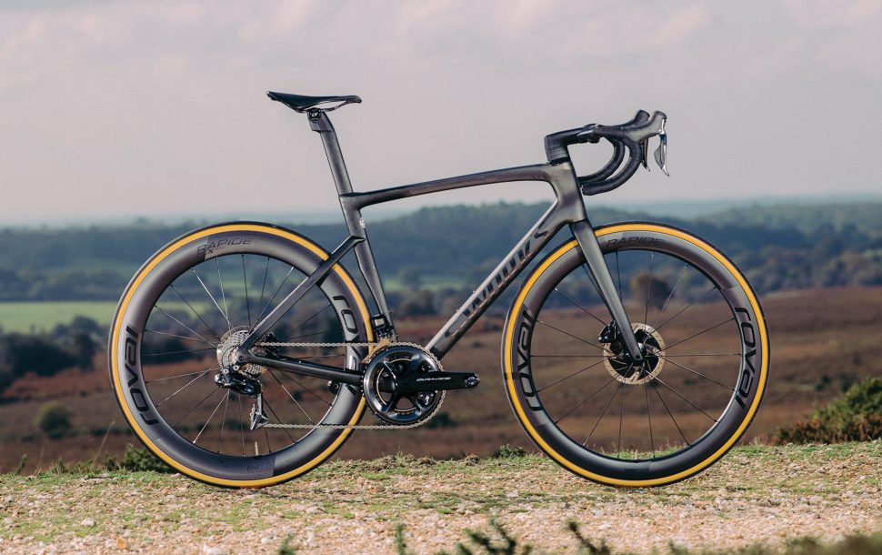 best_lightweight_bikes_05_tarmac_sl7_1-970x610.jpg