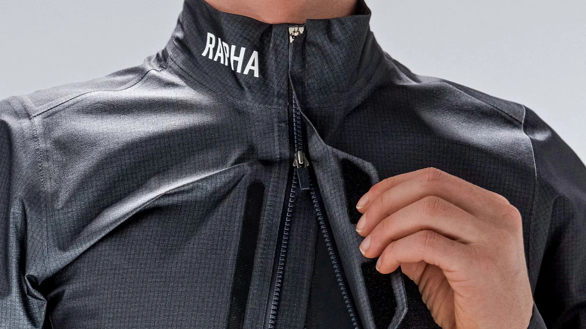 Rapha-Pro-Team-Lightweight-Gore (3).jpg