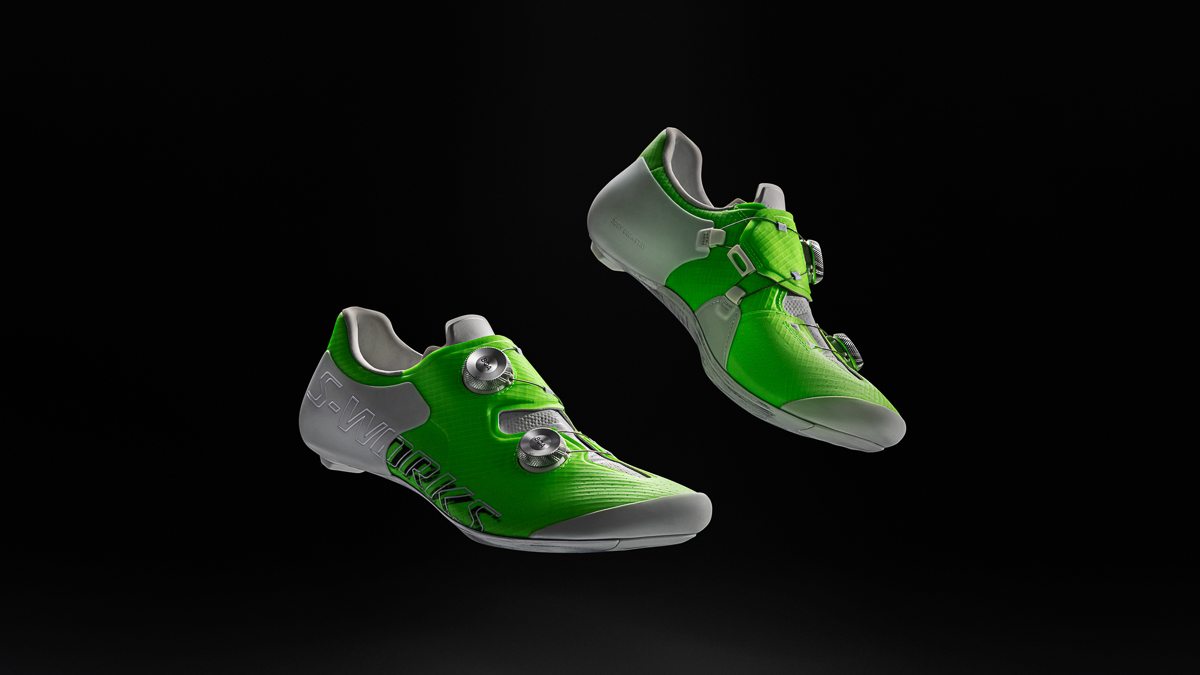 61025-43_SW-ARES-RD-SHOE_GRN_SW_STEP-HERO_5400.jpg