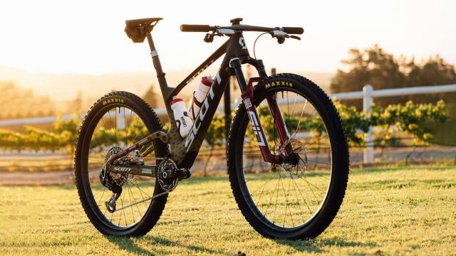 Cape Epic冠军战车：尼诺·舒尔特的SCOTT Spark RC