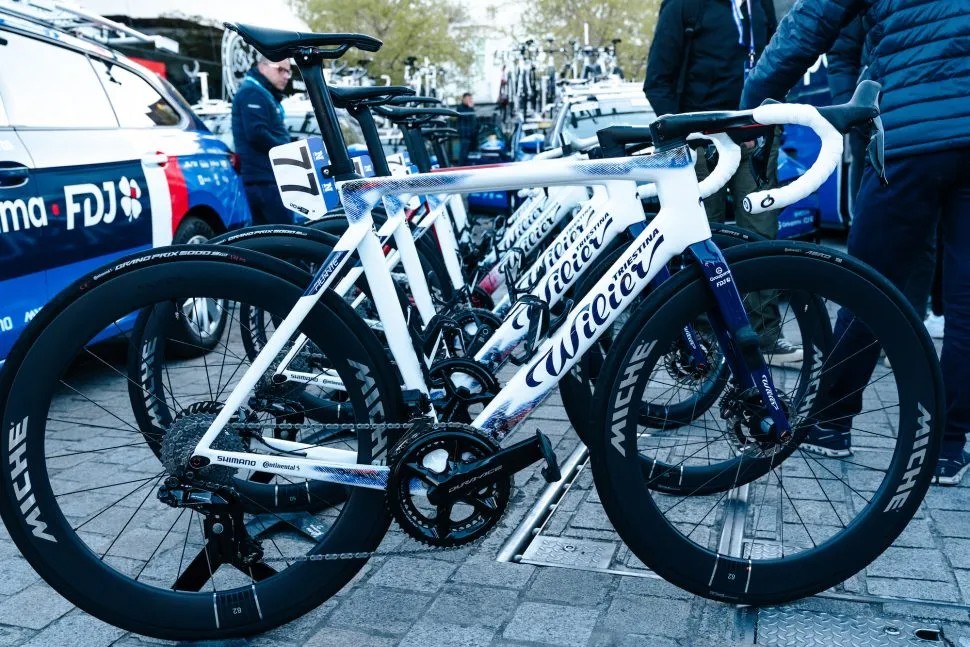 Cyclist-Bikes-Gallery-Ronde-Van-Vlaanderen-06-avril-2025-80-970x647.jpg