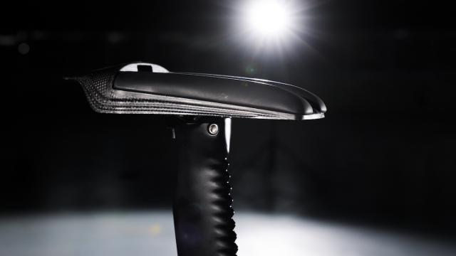 1250欧元 Prologo推出Predator 01TT“无轨”计时赛座垫