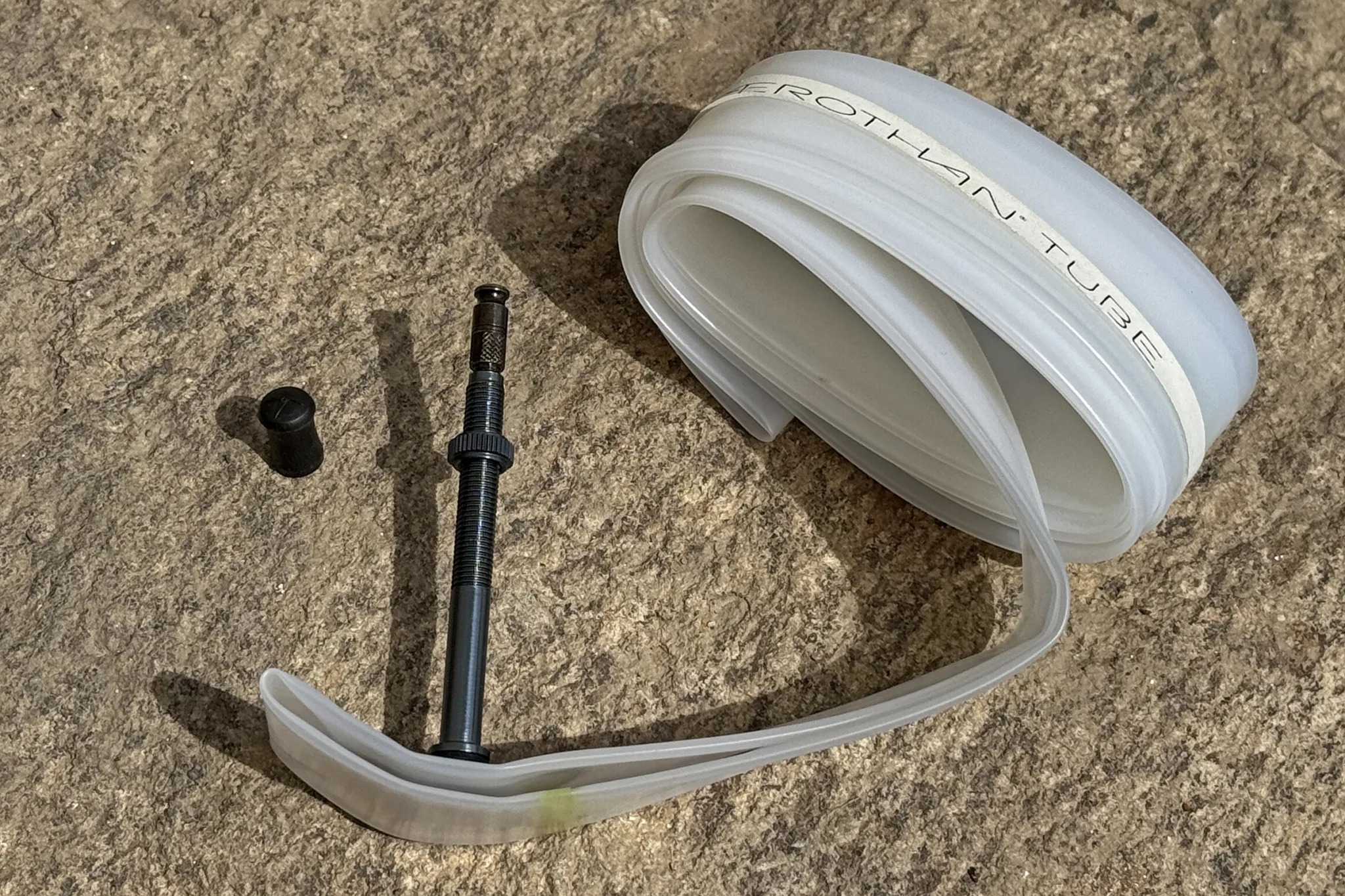 updated-Schwalbe-Aerothan-TPU-li (2).jpg