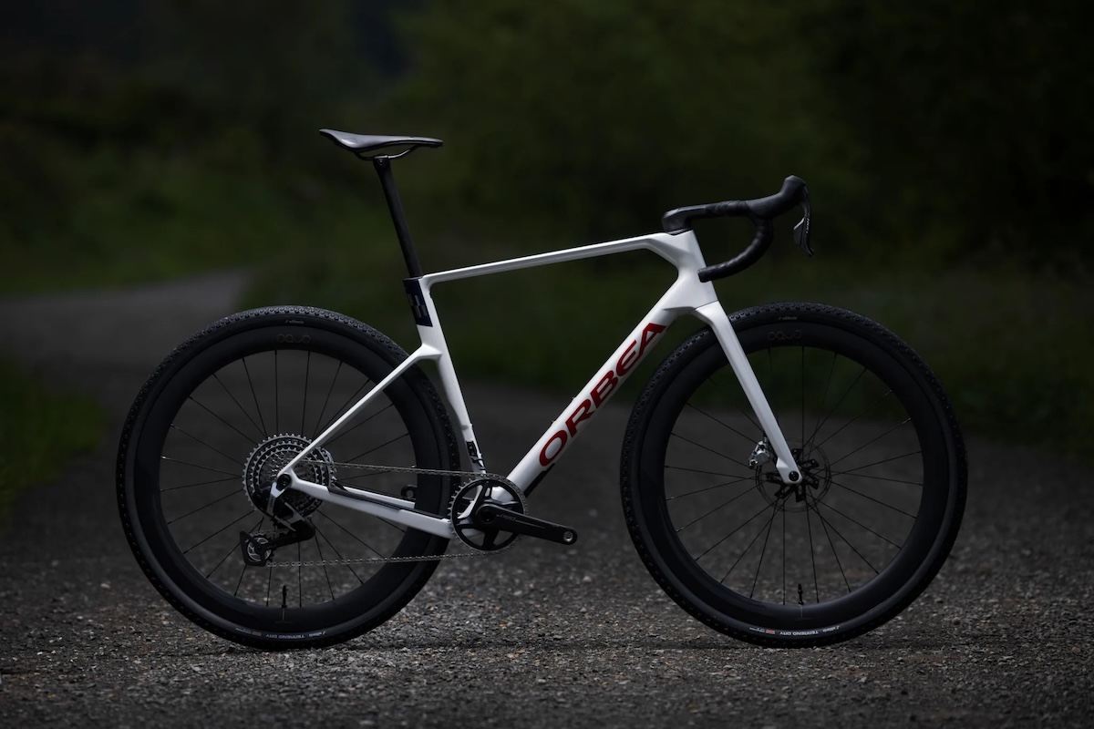 Orbea-Terra-Racejpg-2048x1366.jpg