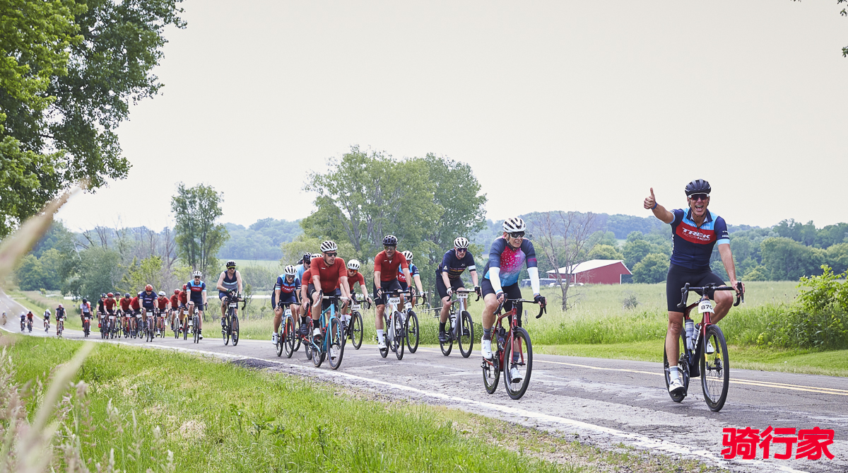Trek_100_Riders.jpg