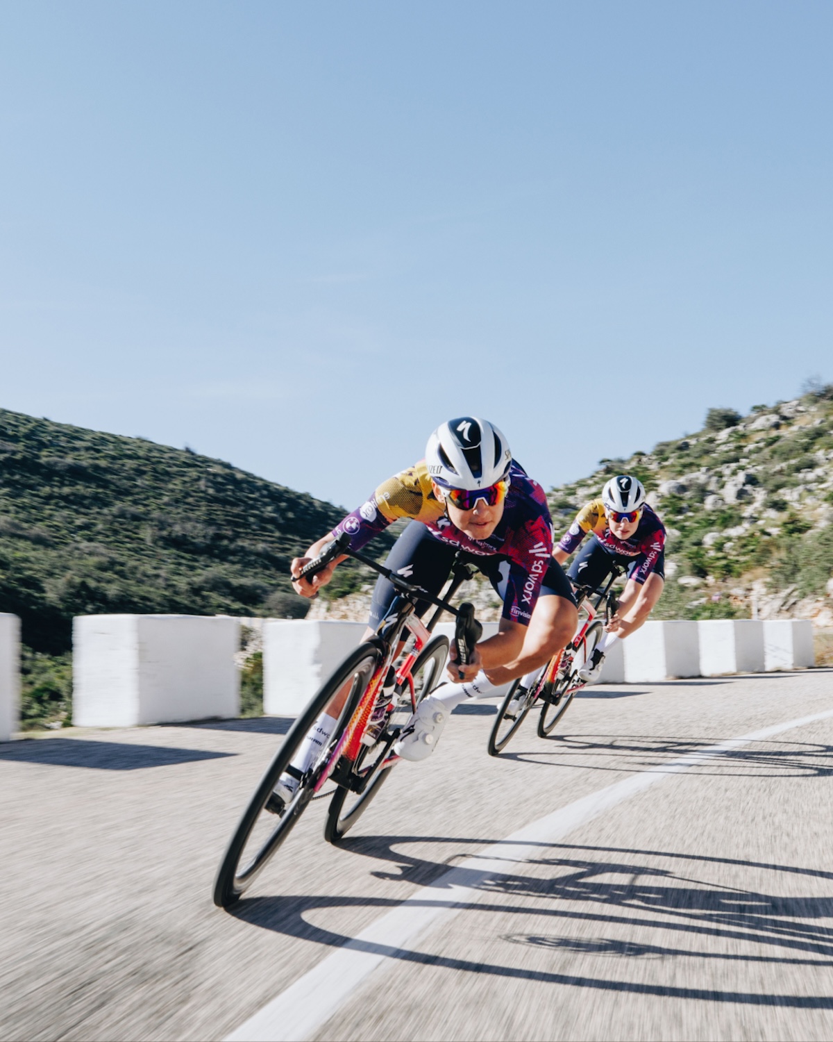 BRD-13256_2025S-Works_Apparel_Road_Social_Experience_4x5_02.jpg