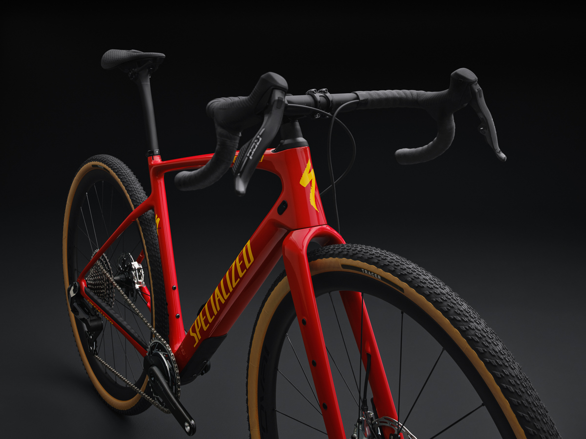 95426-11_DIVERGE-PRO-LTD-FLORED-YEL_MID-FRONT-3QUATERS-DETAIL_0302.jpg